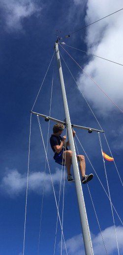 Gallery Lennart Burke im Mast der Andiamo