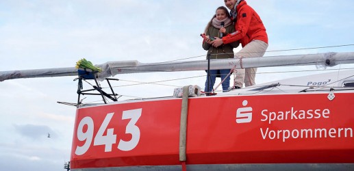 Gallery Lennarts Schwester Hanna bei der Bootstaufe